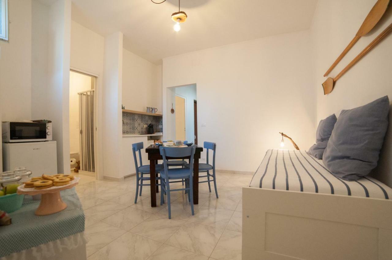 Hotel Casa D'Amare à Trani Extérieur photo